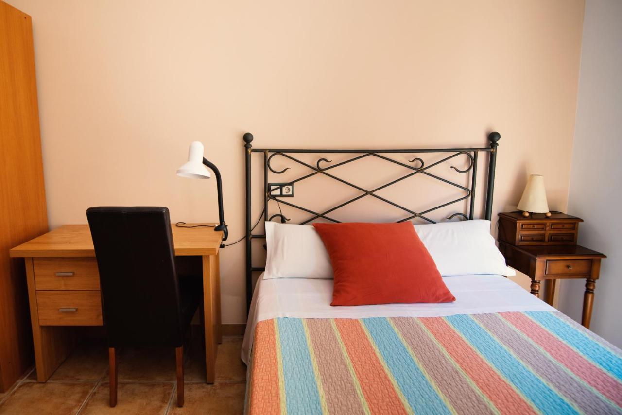 Apartamentos Maribel 卡拉塞特 外观 照片