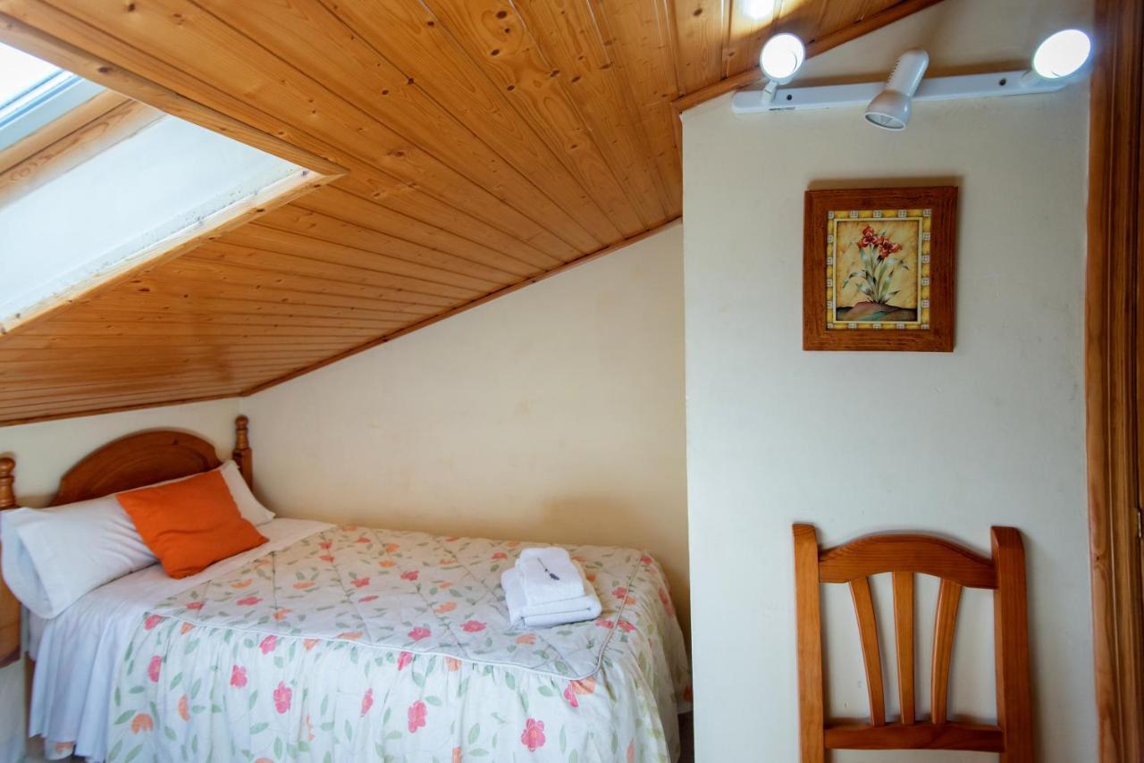 Apartamentos Maribel 卡拉塞特 外观 照片