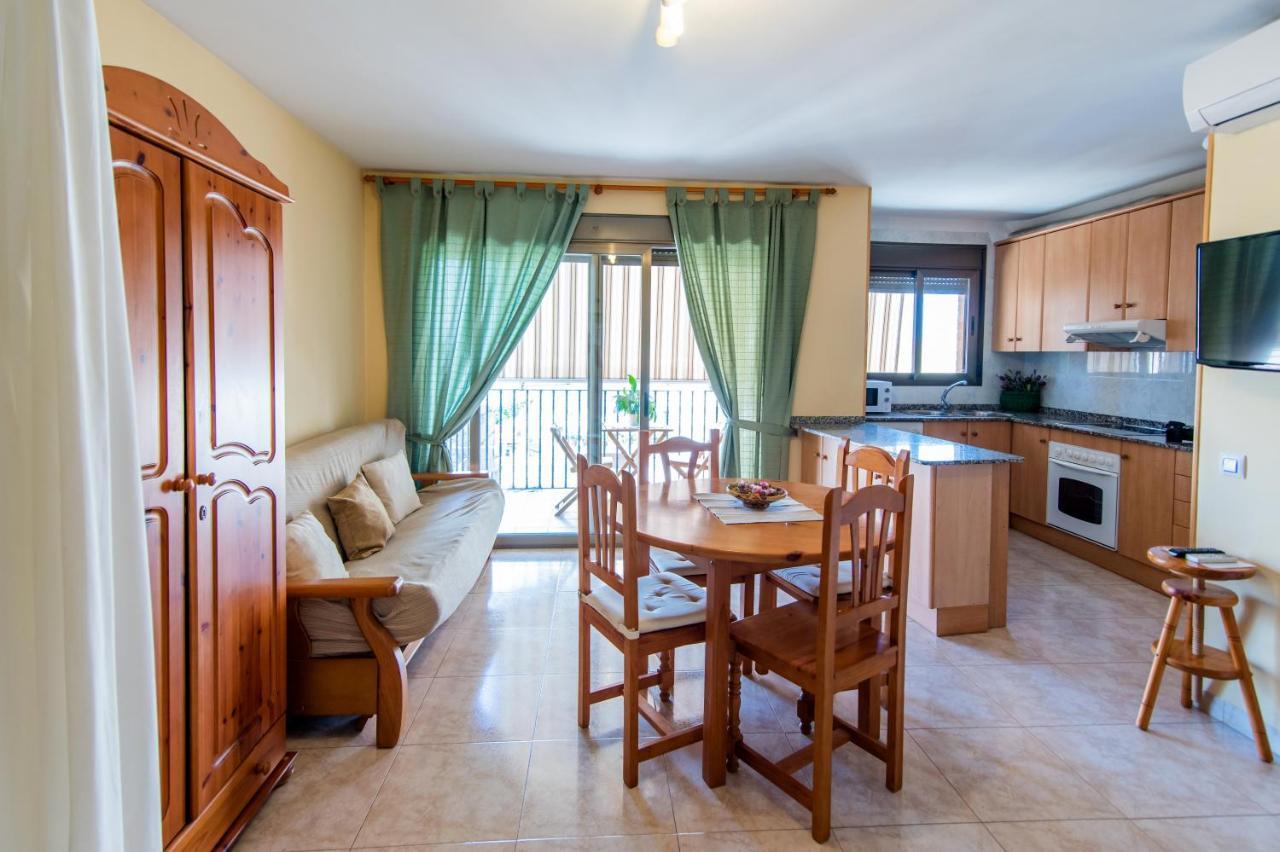 Apartamentos Maribel 卡拉塞特 外观 照片