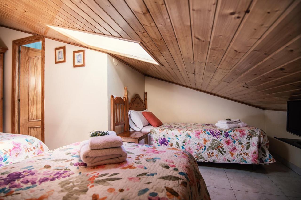 Apartamentos Maribel 卡拉塞特 外观 照片