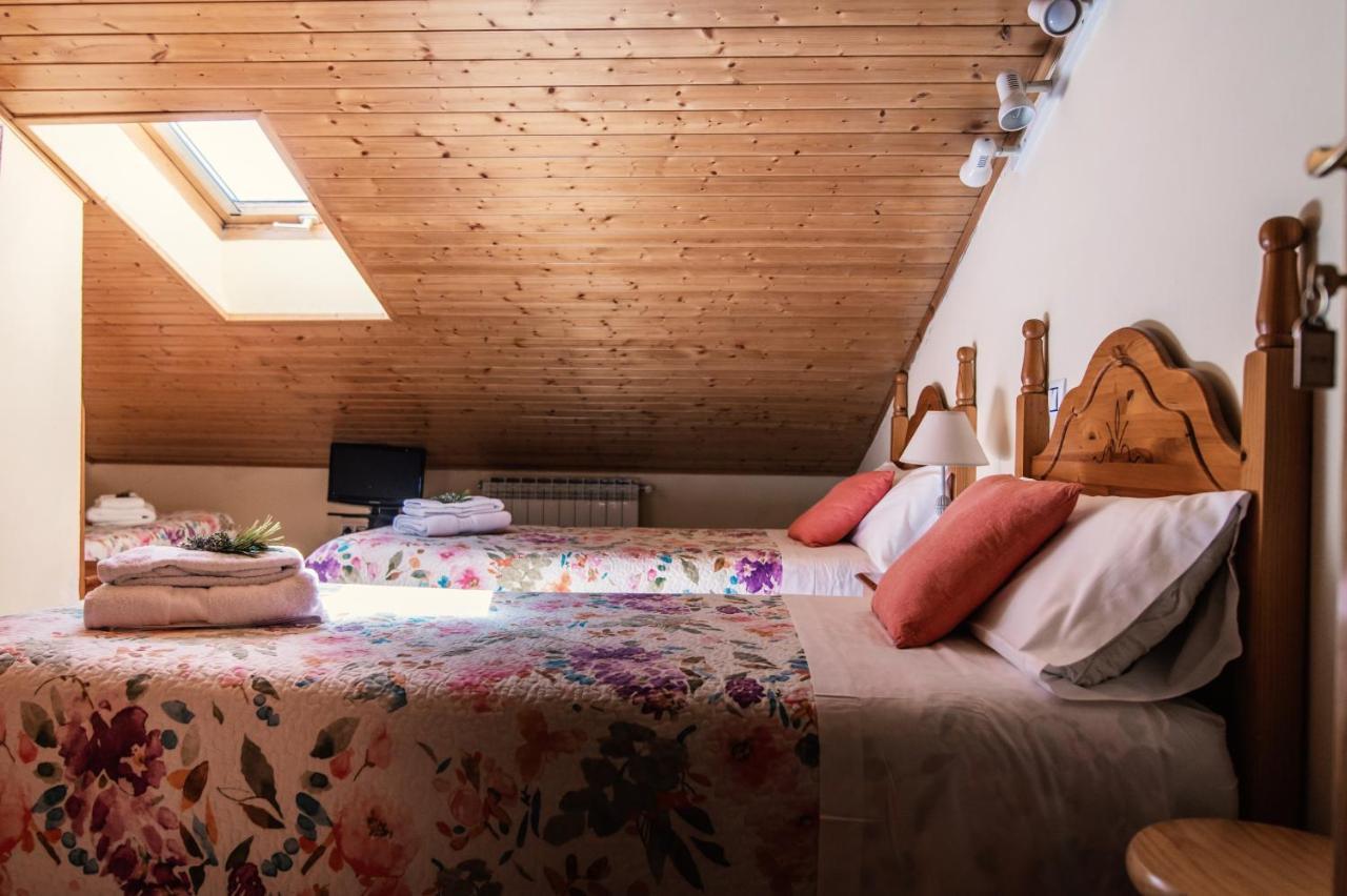 Apartamentos Maribel 卡拉塞特 外观 照片